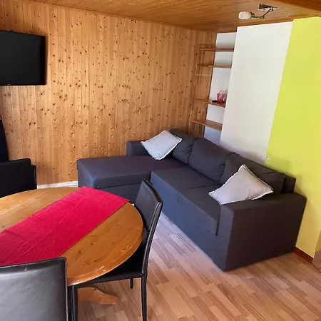 California House Apartmán